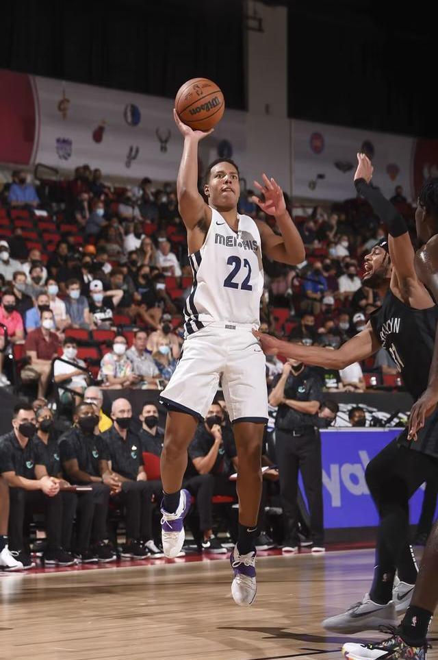 篮网队联手取得连胜,全队状态火热赢得瞩目的简单介绍 篮网队联手取得连胜,全队状态火热赢得瞩目的简单介绍