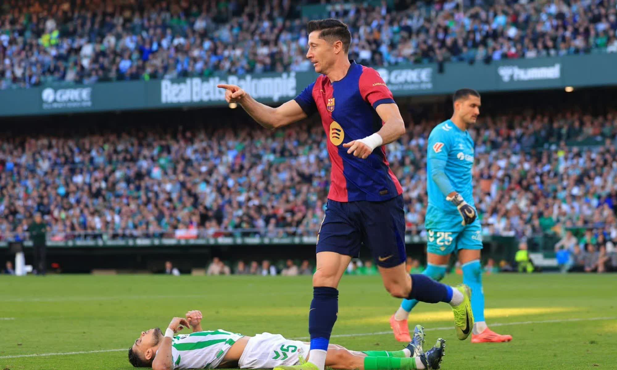 罗马客场惨败克罗托内,降级区泥潭难脱的简单介绍 罗马客场惨败克罗托内,降级区泥潭难脱的简单介绍