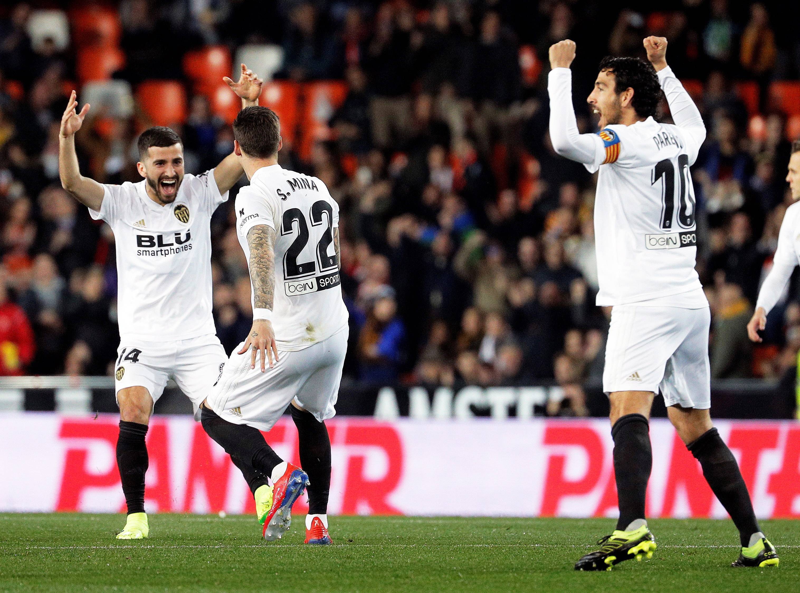 关于佛罗伦萨客场取胜,重返意甲前十的信息 关于佛罗伦萨客场取胜,重返意甲前十的信息