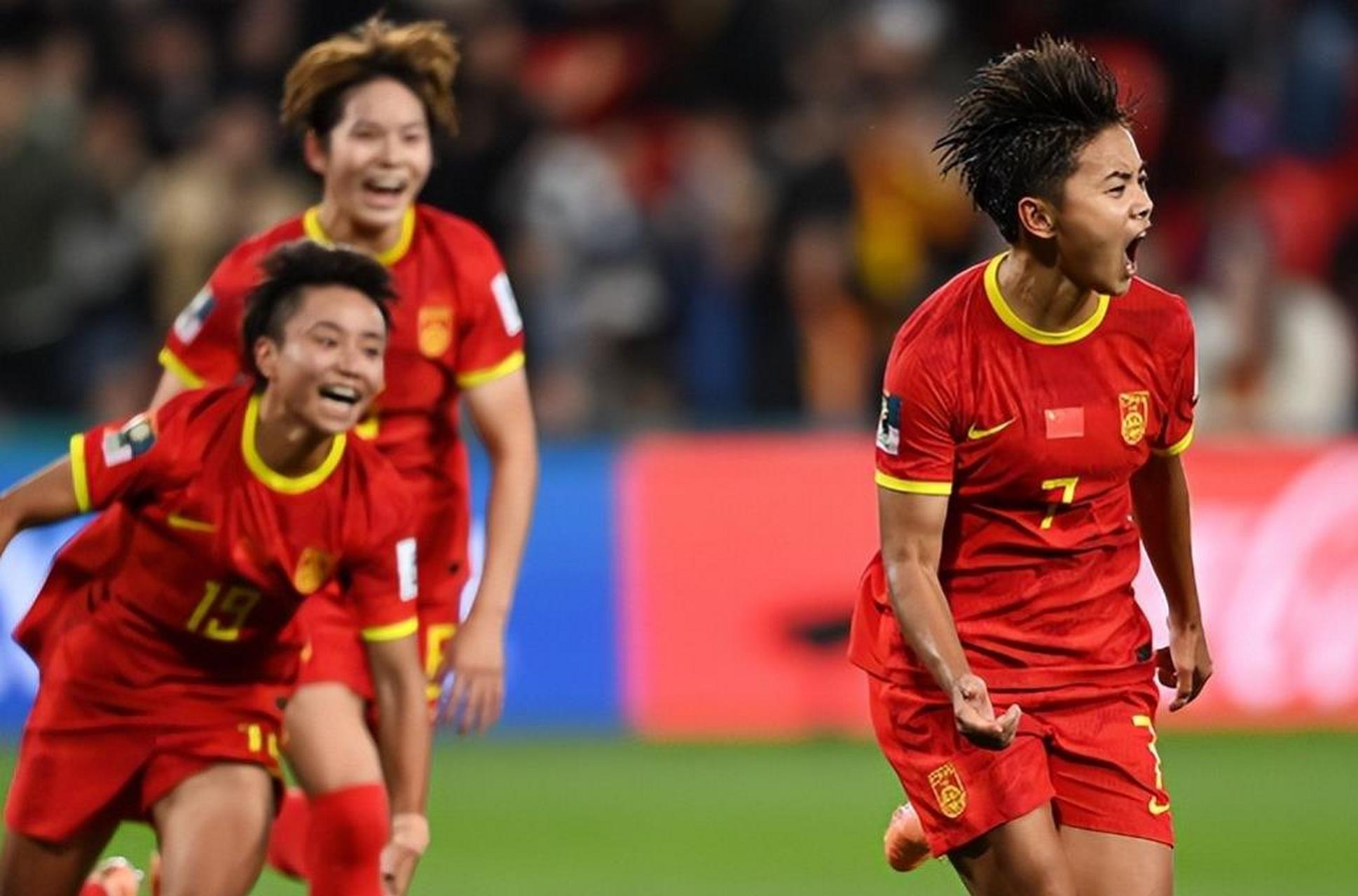 包含中国女足备战奥运,士气高涨迎接挑战的词条 包含中国女足备战奥运,士气高涨迎接挑战的词条