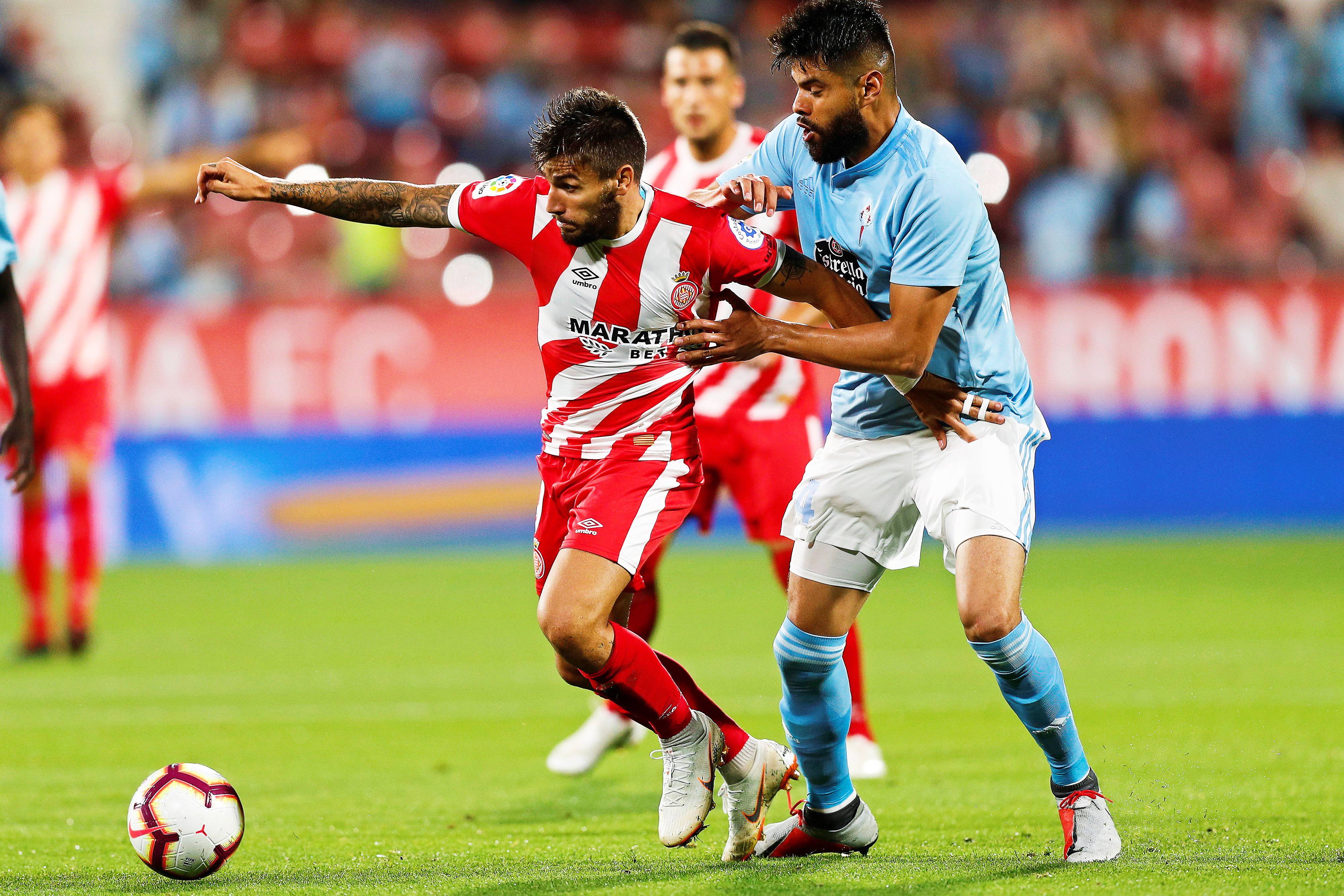 高水平足球比赛掀起热潮引发狂热追捧的简单介绍