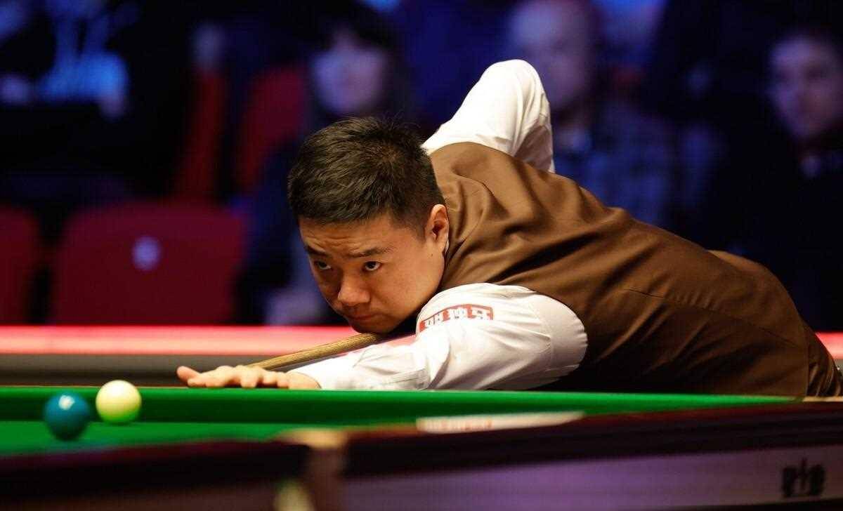 头号球星在国际赛事中发挥出色,赢得掌声 头号球星在国际赛事中发挥出色,赢得掌声