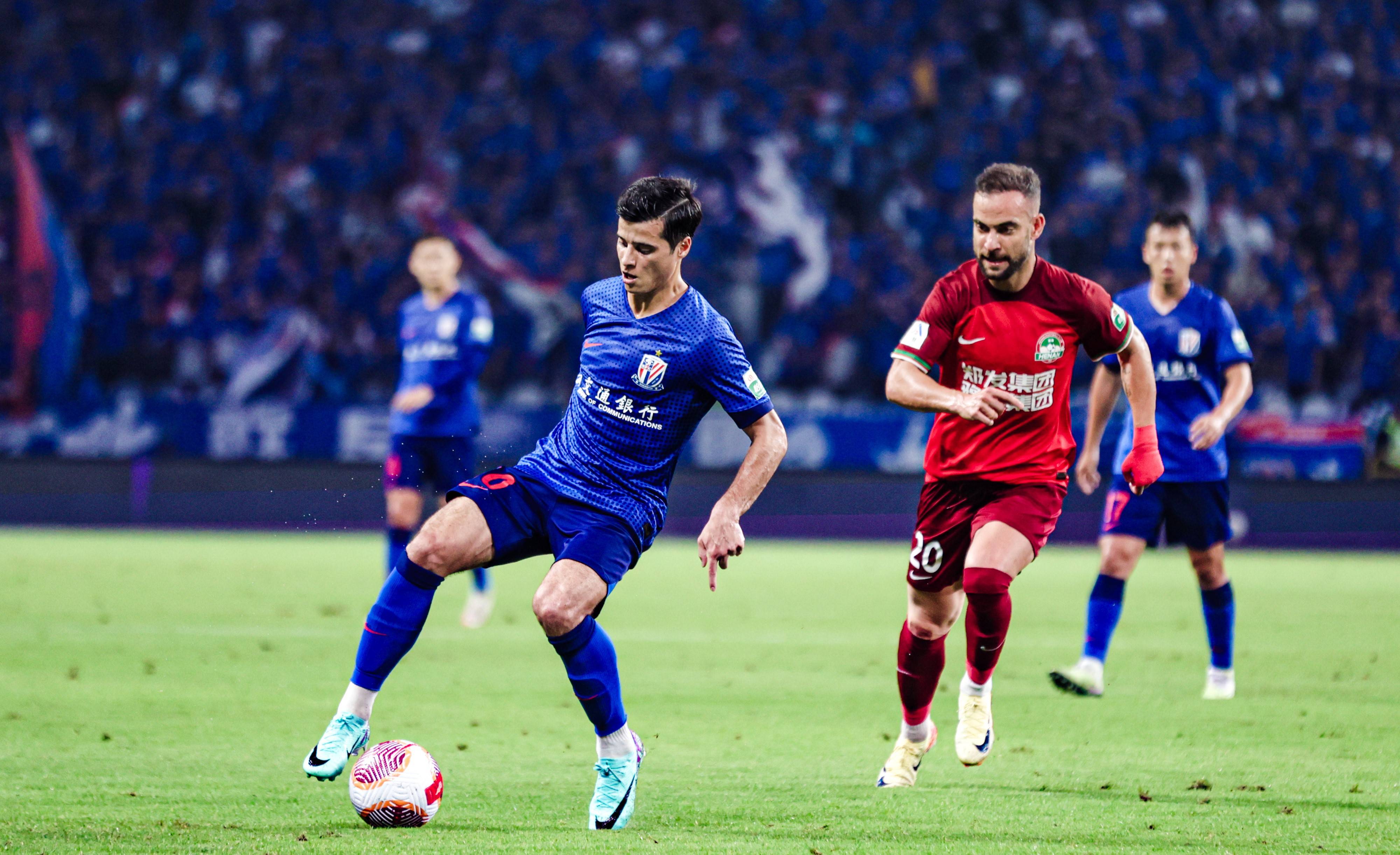 上海申花队在中超联赛中迎来胜利的简单介绍 上海申花队在中超联赛中迎来胜利的简单介绍