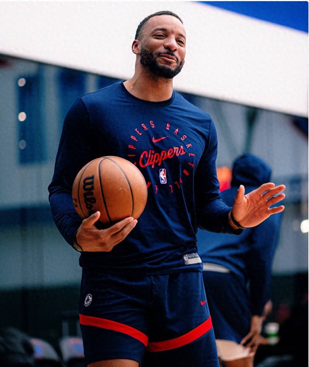 九游VIP-快船主将受伤下场，球队遭遇困境