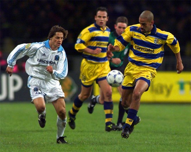 九游娱乐官方网站-关于巴伦西亚锋将租借加盟拉齐奥，或成球队福地的信息