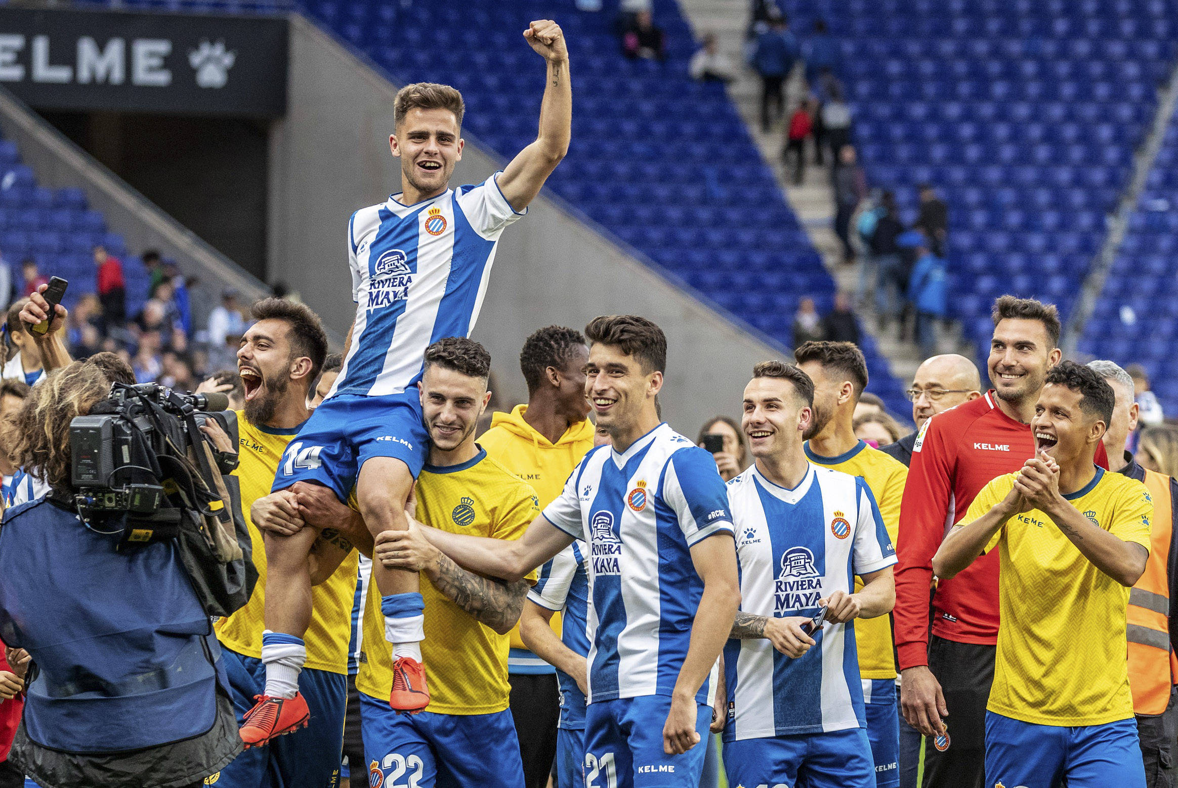 9you娱乐-包含欧国联比赛风云变幻球队实力对抗的词条