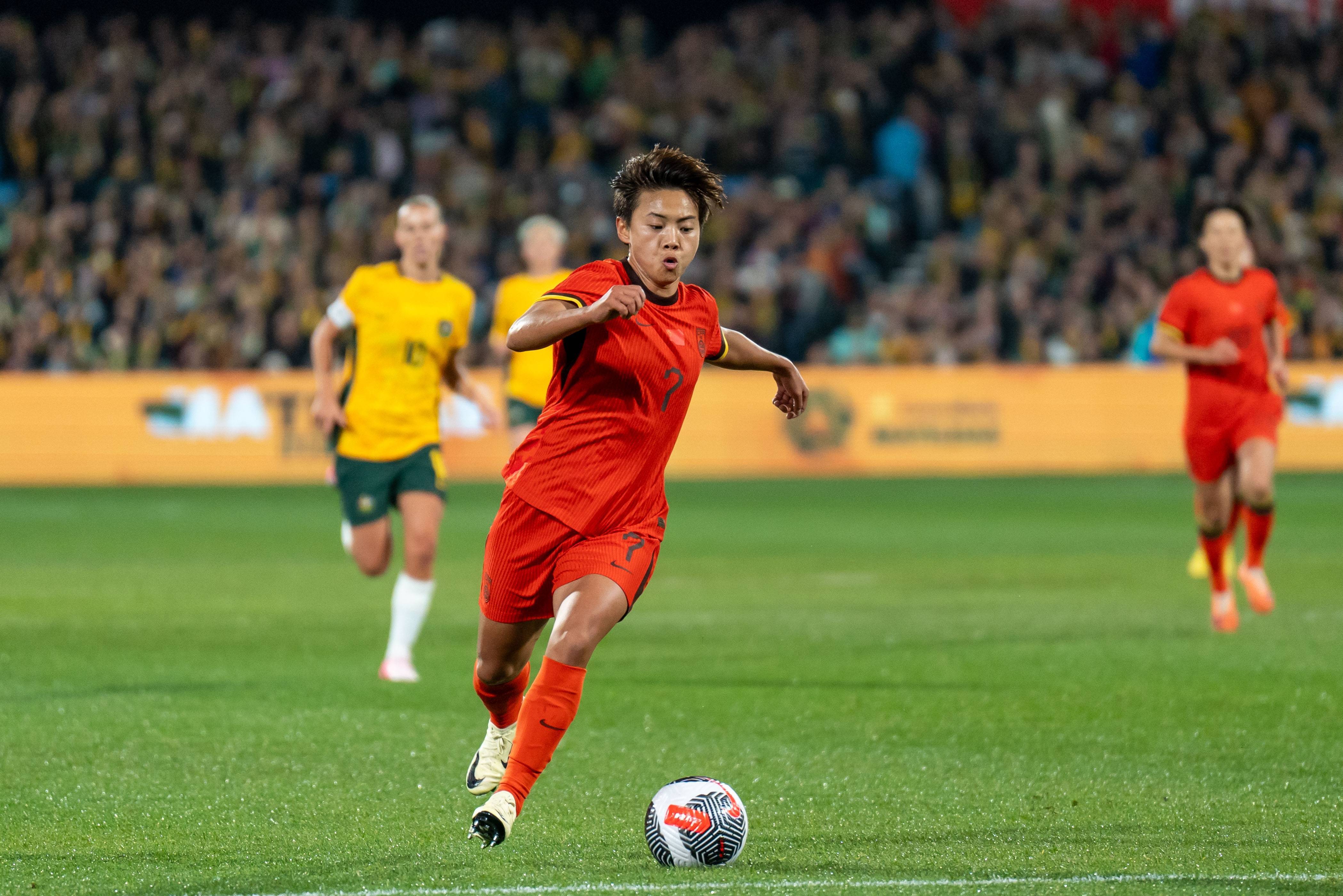 中国女足实现逆袭，取得胜利