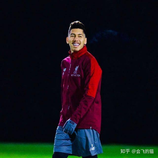 前锋开花结果，多次进球贡献重大胜利的简单介绍