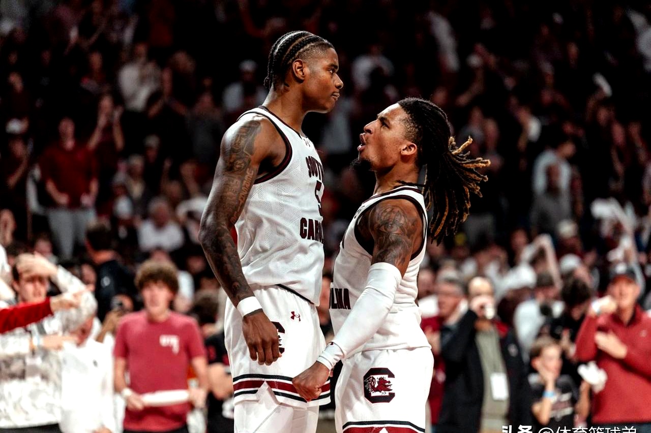 9you娱乐-双外援联手发威，球队豪取四连胜