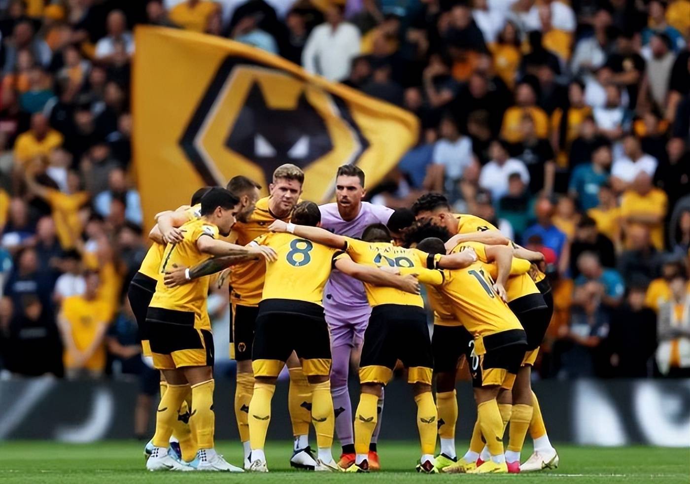 九游APP-水晶宫对阵伯恩茅斯，谁能笑到最后？