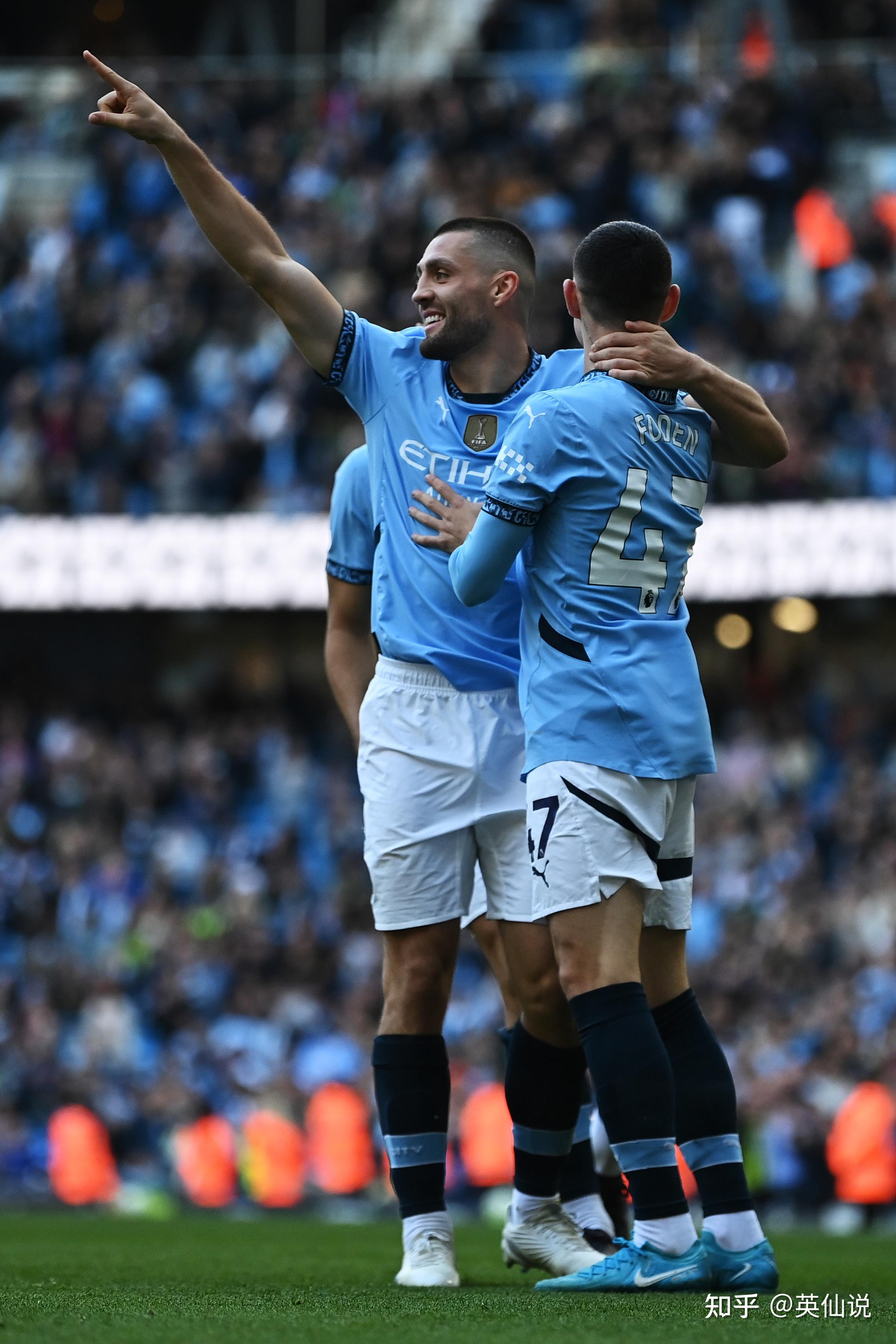 曼城实力胜出,向前迈进 曼城实力胜出,向前迈进