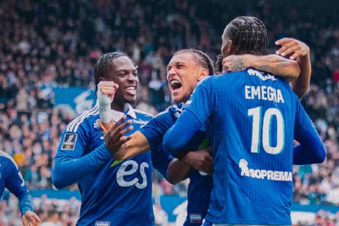 关于巴黎圣日耳曼重返法甲榜首榜眼长春上海建业vs马体会观战的信息