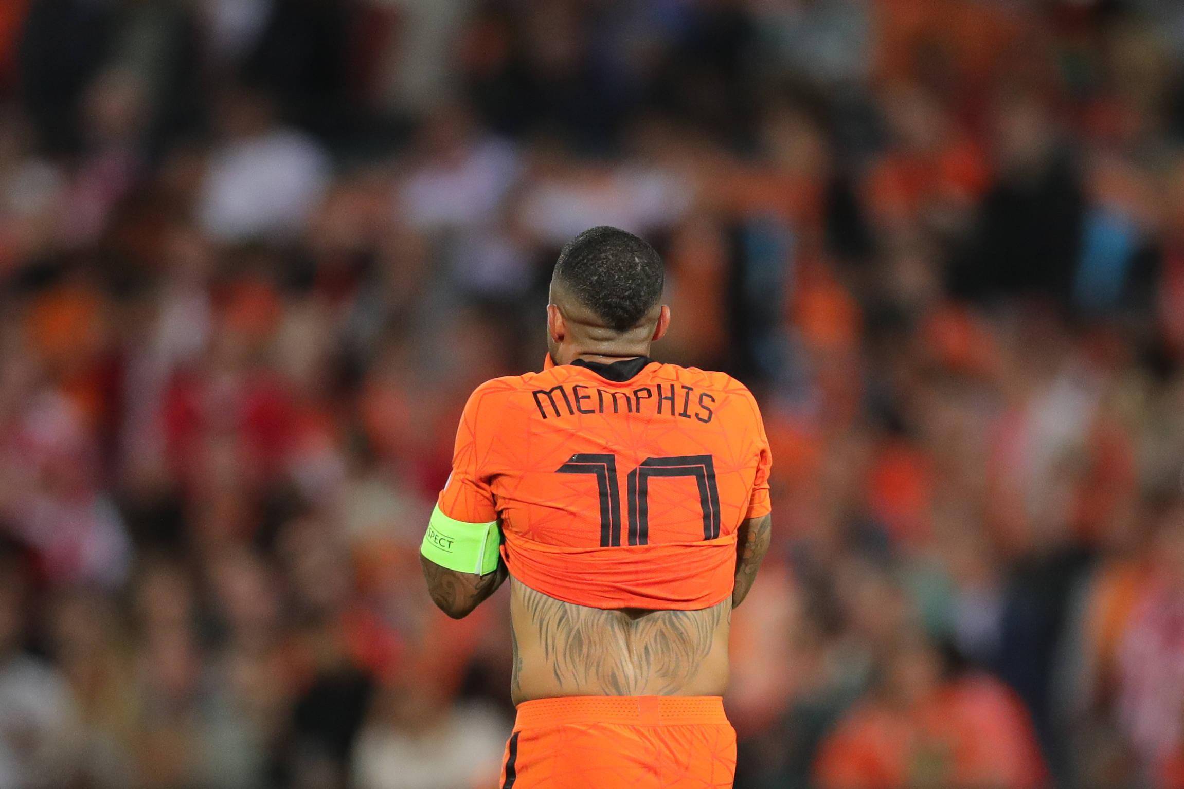 九游中国-荷兰球员在国外比赛中一鸣惊人