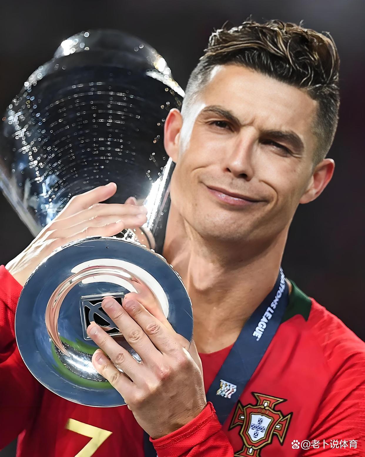 西班牙逆转墨西哥，C罗状态火热