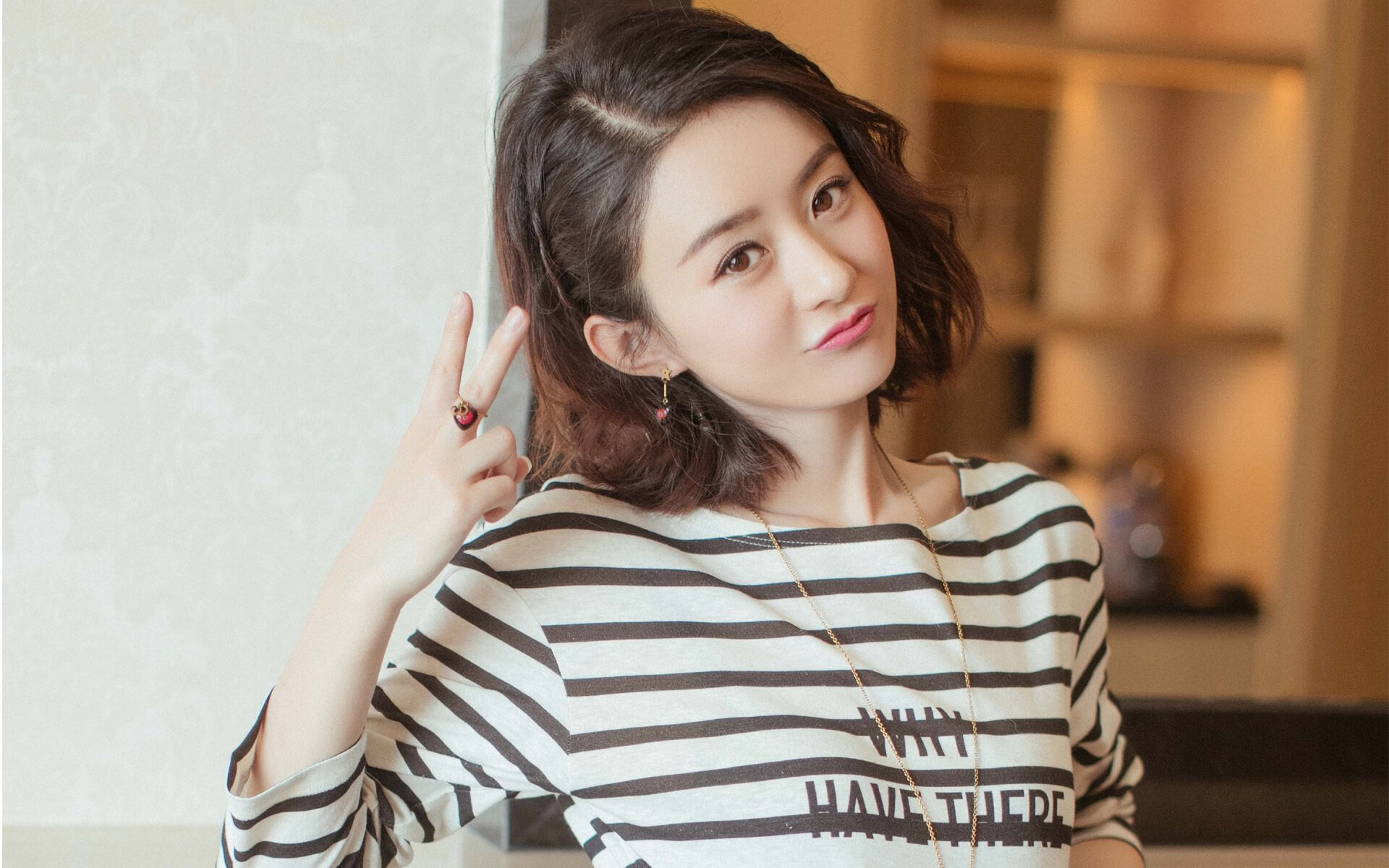 库尔图瓦一夫当关,北非之鹰啄伤秘鲁利爪